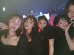 -欧米亚派对酒吧(绵阳店)