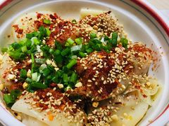 干拌抄手-八二小区抄手(龙湖上城天街店)