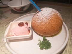 爆浆榴莲泡芙-粤港湾砂锅粥·宵夜(宝龙店)