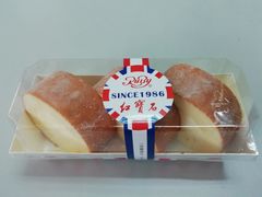 -红宝石·鲜奶小方·海派西点房(南丹店)