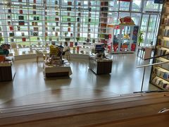 -新华书店(市民中心店)