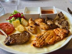 -Efes Turkish & Mediterranean Cuisine 艾菲斯餐厅(陆家嘴店)