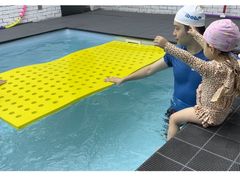 -IBOBI亲子游泳俱乐部(华侨城中心)