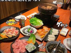 -山之屋炭火烧肉·生啤畅饮(大朗万科中央公园店)