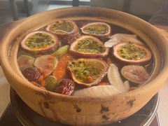 百香果脆皮鸡煲-红盔甲·小龙虾(天钥桥店)
