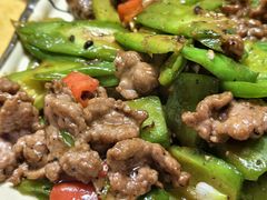 凉瓜炒牛肉-龙回山庄