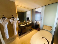 -广州天河希尔顿酒店