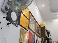 -雷祖芳老妈蹄花店