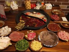 -黄潇洒老火锅(九眼桥宏济巷店)