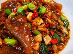 酸菜粉皮-费大厨辣椒炒肉(万家丽一店)