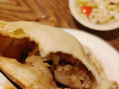新疆烤包子-品味新疆·新疆风味特色餐厅(泉舜店)