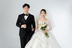 -雪中彩影婚纱摄影·品控旗舰店