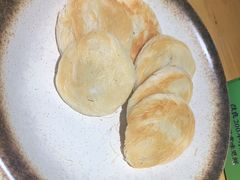 金丝饼-洪氏嗨捞·广东猪肚鸡·椰子鸡火锅(西咸万象城店)