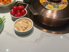 -润园四季椰子鸡火锅(卓越INTOWN店)