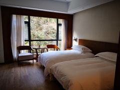 -天明山温泉大酒店