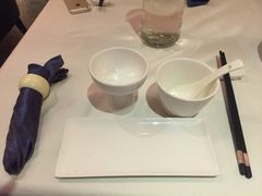 餐具摆设-尘香•传统川菜(创汇首座店)