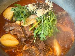 -喇喇排骨火锅·传统韩式脊骨汤(望京西园总店)
