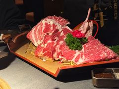 -铭牛烧肉·和牛海鲜自助(高新月牙湖店)