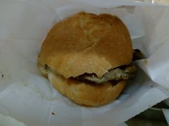 脆皮猪扒包-L猪扒包(天河购书中心店)