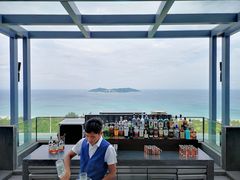 -瑰丽酒店·海吧·天际下午茶·现场DJ·天台酒吧