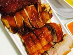-新大咀港式茶餐厅(宝山万达店)
