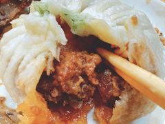排骨馅包子-张包铺(关东古巷店)