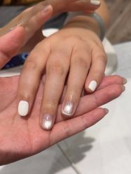 -花岐款式专研健康美甲沙龙