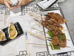-云晓光头烧烤吧(盛夏店)