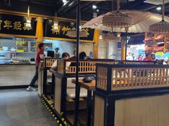 -九锅一堂酸菜鱼(万达广场店)