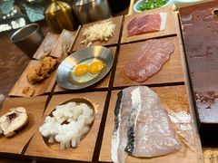 -银米·云南传统过桥米线(双廊黑金冠店)
