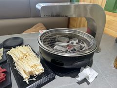 -啊美丽炭火烤肉(滑翔一店)