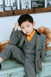 -熊猫叔叔高端儿童摄影(清江商场店)