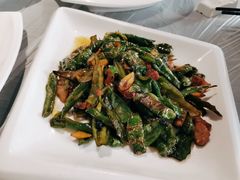 土辣椒炒五花肉-秦园酒楼(水岸星城店)