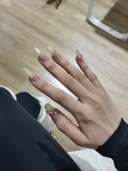 -晨·艺美甲美睫