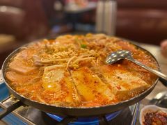 部队火锅-郑阿姨的家·이모네·韩料&烤肉(武川路店)