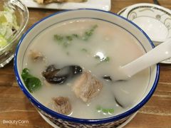 -清真·玛丽亚新疆菜主题餐厅(浙江中路店)