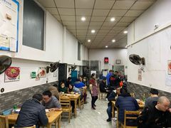 大堂-雷祖芳老妈蹄花店