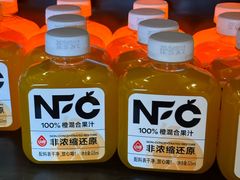 -涨巢·潮玩水疗局