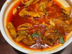 -川流不息·地道川菜·小龙虾(松东路店)