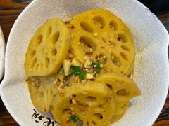 -黑白电视长沙小吃(美林M·LIVE天地东座店)