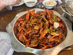 -乡土黄·鲜牛肉火锅·小龙虾(兴业街店)