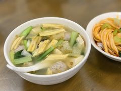 生汆丸子汤-子午路张记肉夹馍(翠华路店)