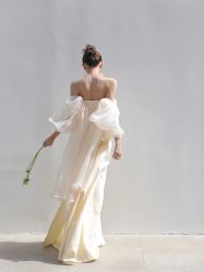 -艾米丽婚纱礼服