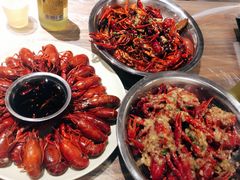 -巴厘龙虾·榜首油焖大虾(音乐学院·沿江酒馆店)