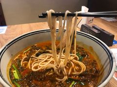 -刀小蛮半只鸡过桥米线(家乐福四元桥店)