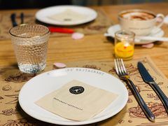 -Mark&Mars Restaurant