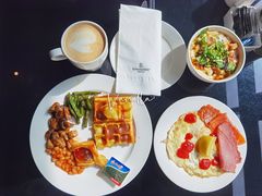 -上海漕河泾万丽酒店