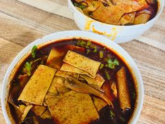-老字号杨坡红油米线腊汁肉夹馍(东四道巷店)