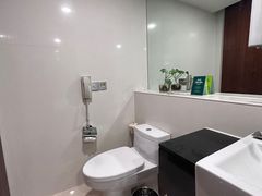 -上海浦东假日酒店