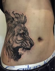 -Black Tattoo Studio